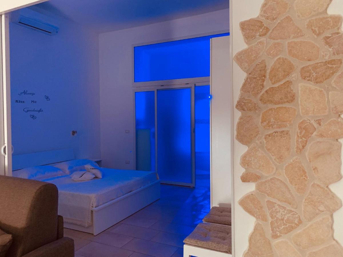 V&M Suite Con Jacuzzi Ostuni Eksteriør billede