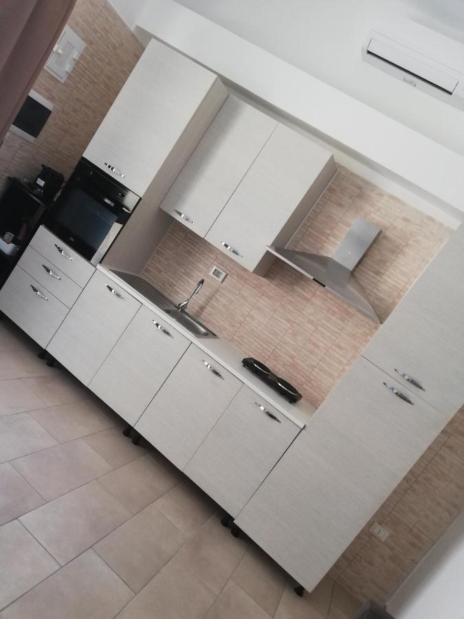 V&M Suite Con Jacuzzi Ostuni Eksteriør billede