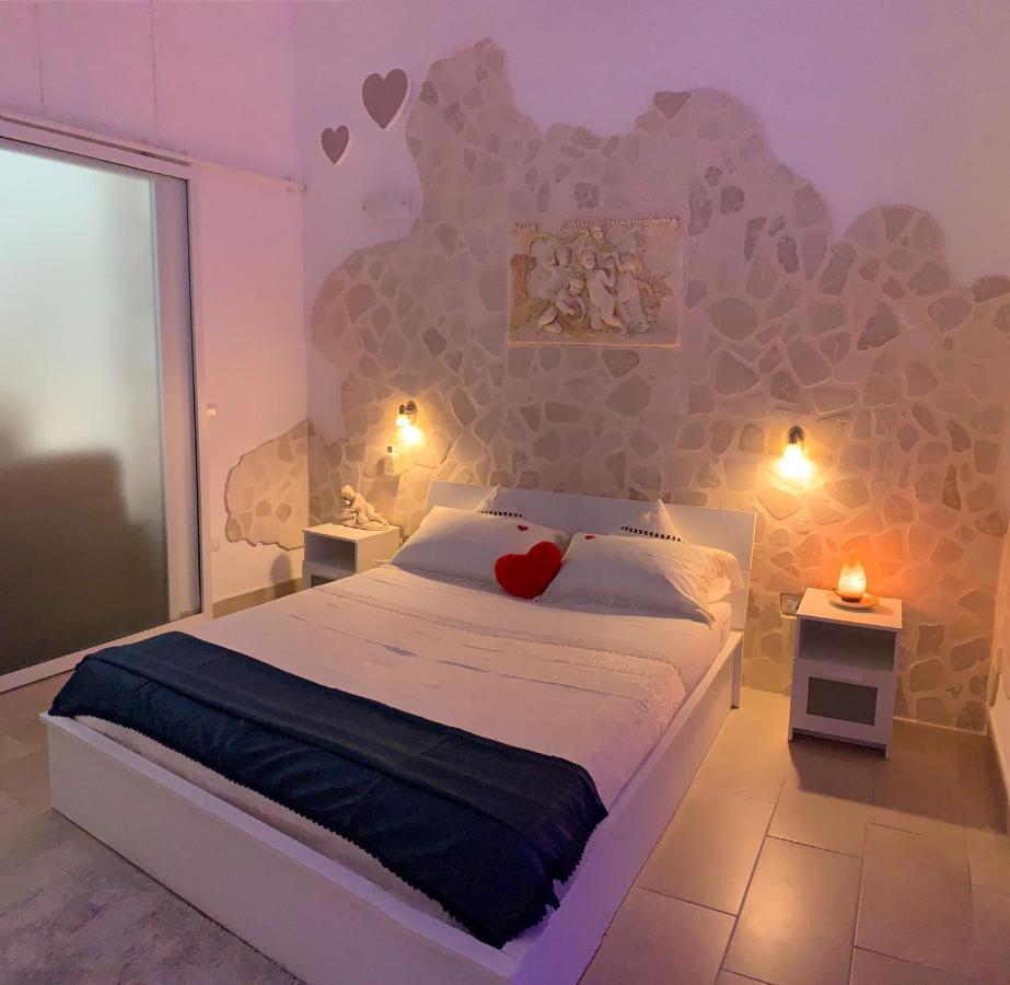 V&M Suite Con Jacuzzi Ostuni Eksteriør billede